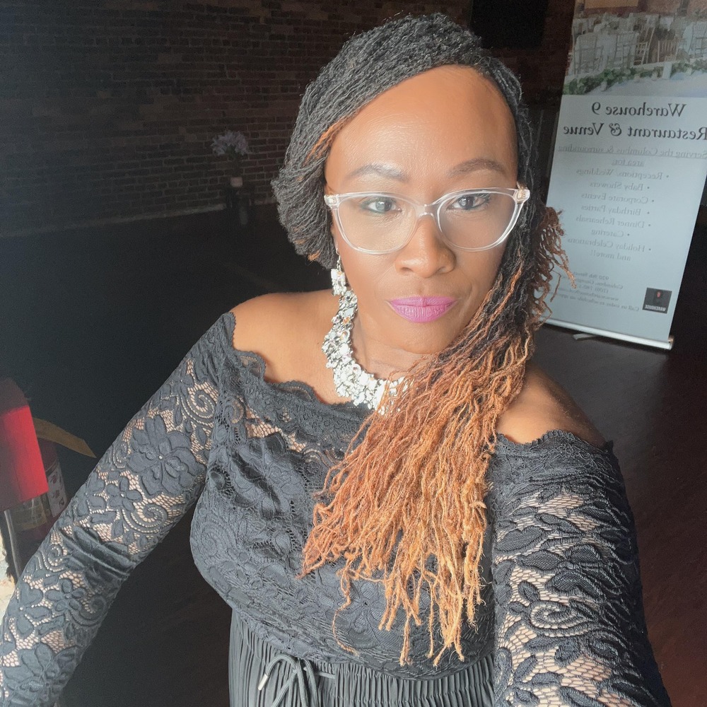 Meet your Posher, Jacquetta